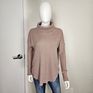 Babaton Aritzia Light Taupe Mauve Waffle Knit Pink Long Sleeve Sz S